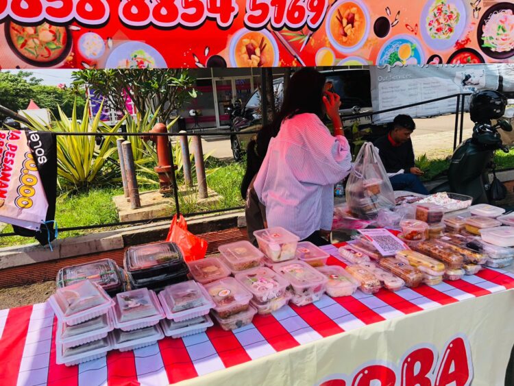 Berbagai pilihan menu sarapan harga 10 ribu di Terminal Sarapan Cilendek, Bogor