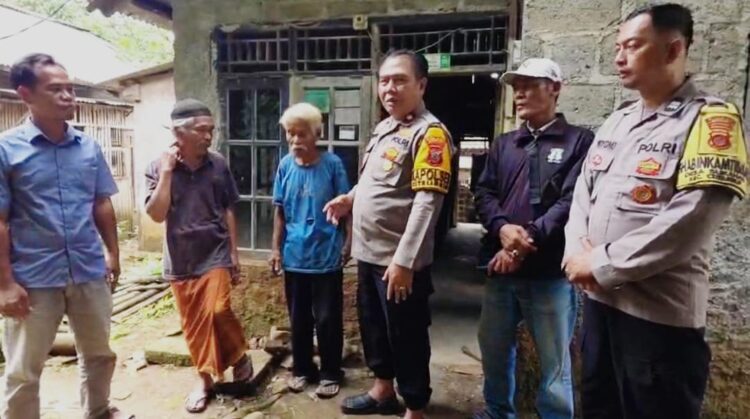 Polres Bogor Bedah Rumah Warga Tak Layak Huni
