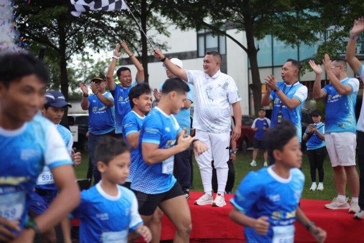 Rudy Susmanto Lepas Cileungsi Runners, Targetkan CFD di Seluruh Kecamatan