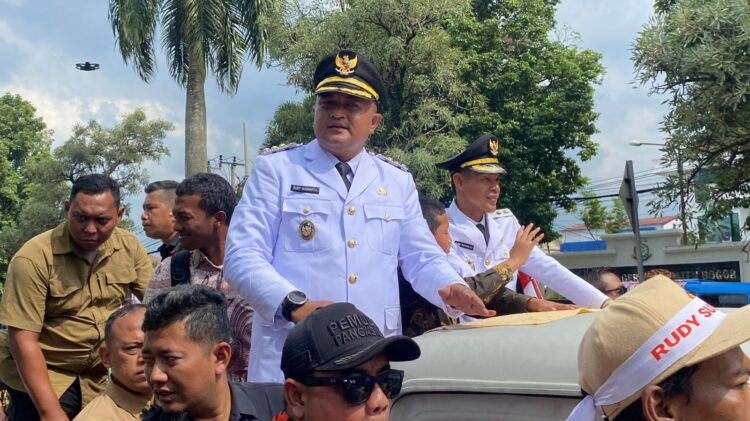 hasil survei tingkat kepuasan warga terhadap kinerja rudy-jaro