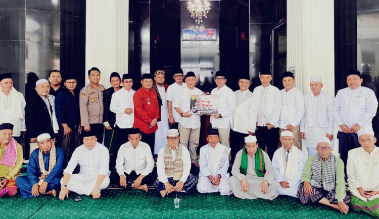 Pemkab Bogor Salurkan Bantuan Rp100 Juta untuk Masjid Besar Jonggol