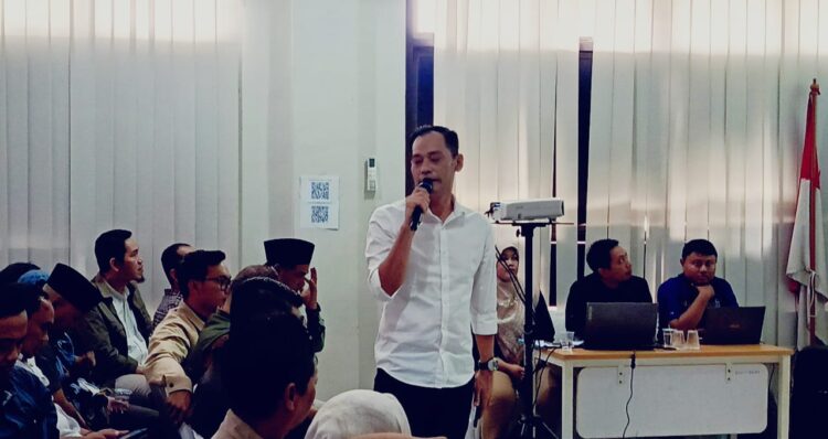 Kantor Desa Sering Kebanjiran, Kades Citeureup Curhat ke DPRD Soal Drainase Mangkrak hingga Sampah Pasar yang Bau