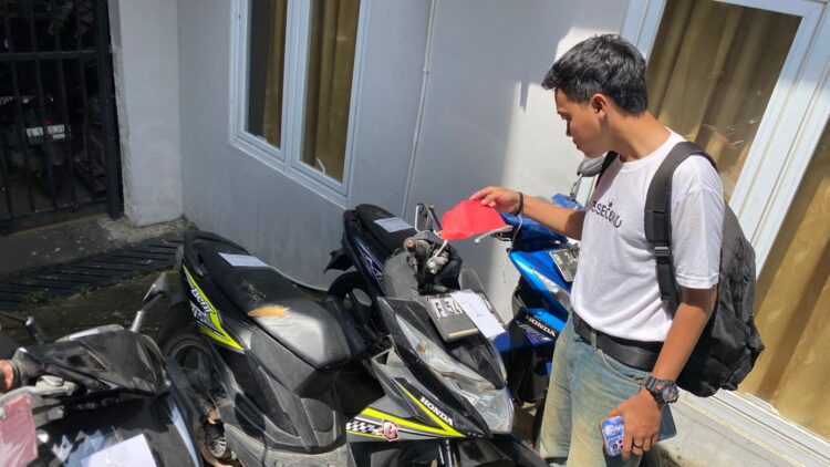 Kejari Kabupaten Bogor Lelang Puluhan Barang Sitaan, Handphone Dibuka dari Rp12 Ribu
