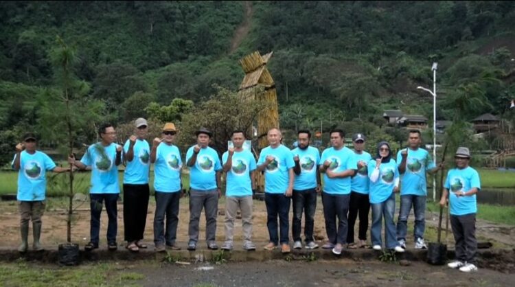 Paguyuban Wisata Sukamakmur Tanam 200 Pohon di Destinasi Wisata, Dukung Program Pelestarian Alam Pemkab Bogor