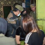 Satpol PP Kabupaten Bogor Jaring 5 WTS dan 4 Pria dalam Razia Prostitusi Online di Cibinong dan Sukaraja