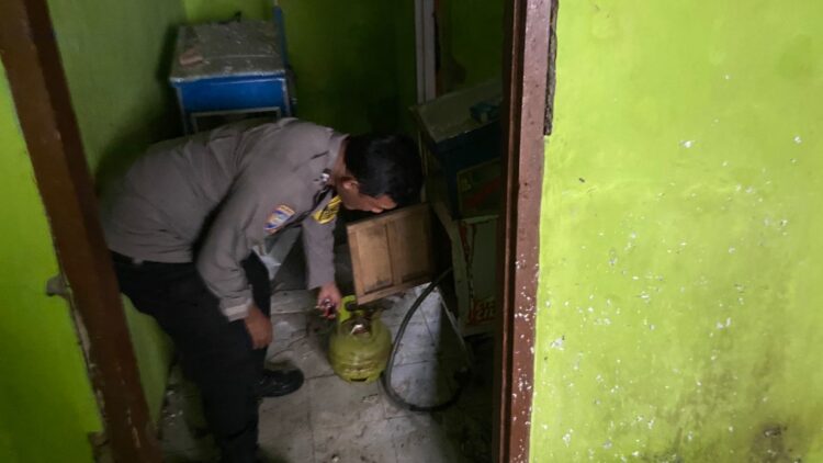 Kebocoran Gas 3 Kg di Kontrakan Tlajung Udik, Dua Pedagang Cilok Alami Luka Bakar