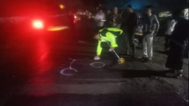 Tragis! Tabrakan Motor vs Pick Up, Pengendara Motor Tewas