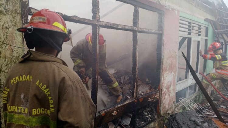 ODGJ Buang Puntung Rokok Sembarangan, Tiga Rumah Ludes Terbakar