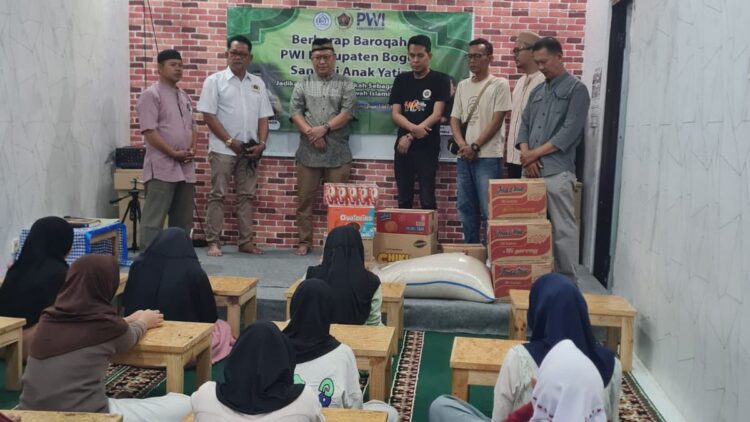 PWI Kabupaten Bogor Salurkan Santunan untuk Anak Yatim Piatu di Yayasan Mi’raj Mulia