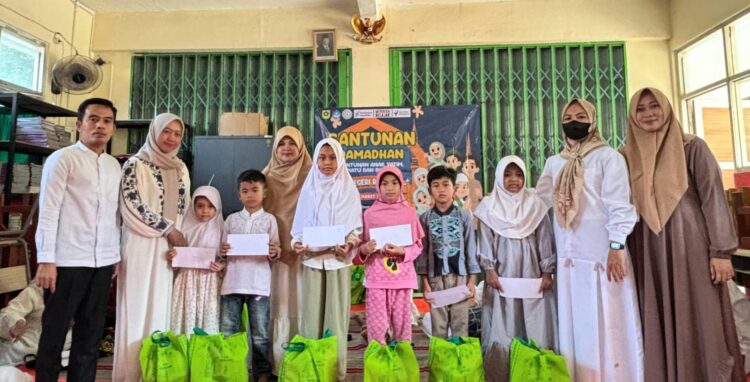 Hangatnya Kebersamaan di SDN Rawailat, Gelar Santunan bagi Siswa Yatim