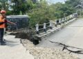 Jembatan Penghubung di Tanjungsari Bogor Amblas Diterjang Longsor, Akses Warga Lumpuh