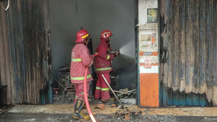 ‎Bengkel Motor di Ranca Bungur Terbakar ‎