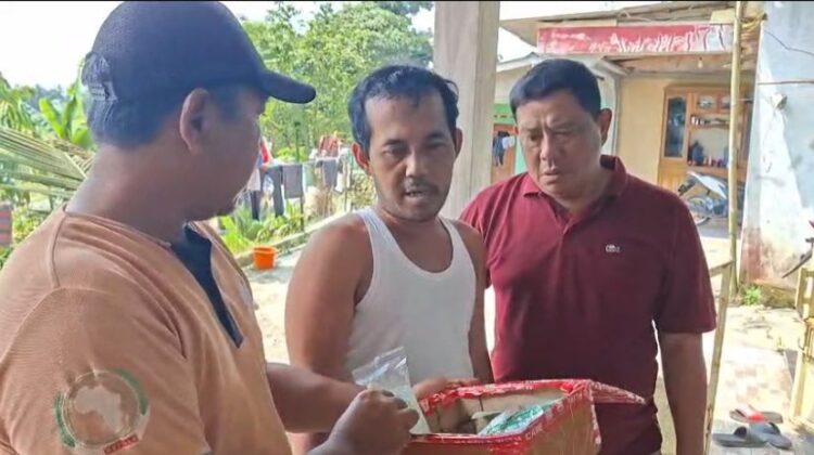 Polsek Cariu Ciduk Pengedar Obat Terlarang, Ratus Butir Diamankan