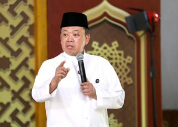 Berikan Motivasi, Menteri Nusron Ingin Santri Dikader sebagai Pelaksana Kebijakan di Bidang STEM