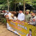 Pemkab Bogor Salurkan 108 Hewan Kurban dari Prabowo untuk Warga Babakan Madang