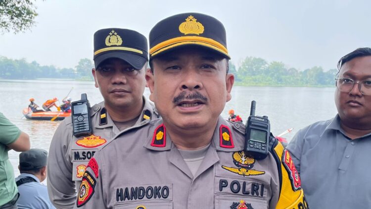 ‎Kapolsek Cibinong Imbau Suporter Persija dan Persib Jaga Kondusifitas Saat Nobar