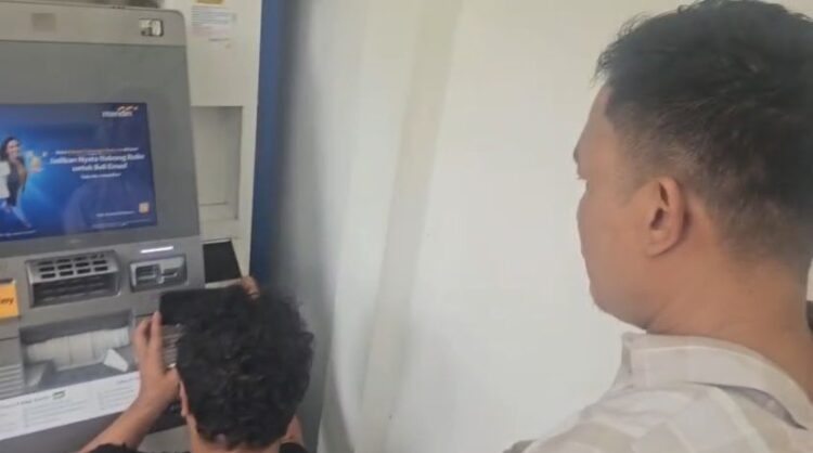 Modus Ganjal ATM di Sentul Terbongkar, Polisi Ringkus Satu Pelaku dan Buru Satu DPO