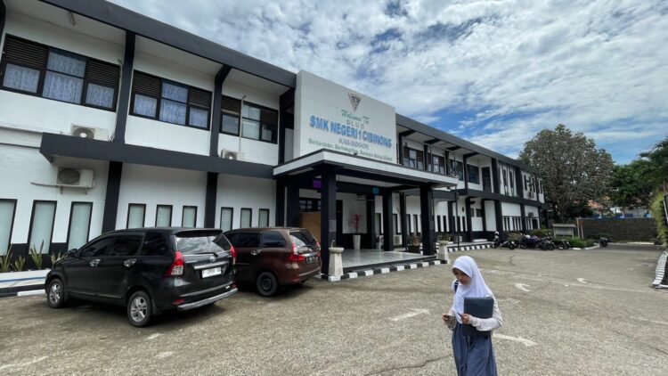 SMKN 1 Cibinong Jadi Sekolah Maung, Seleksi Siswa Kini Berbasis Prestasi dan IQ Minimal 130