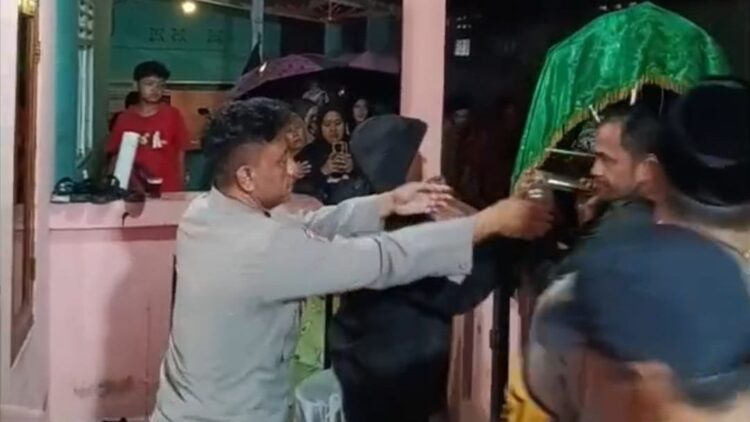 Tragis! Bocah 12 Tahun Tewas Tersambar Petir Saat Main Bola