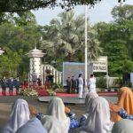 Pemkab Bogor Gelar Upacara Hardiknas 2026 di TMP Pondok Rajeg, Bupati Tekankan Perbaikan Pendidikan dari Kelas
