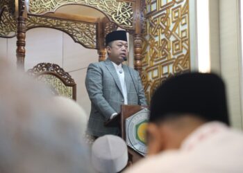 Jadi Khatib Iduladha, Menteri Nusron Sampaikan Pesan untuk “Sembelih” Ego dan Keserakahan