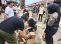 Satpol PP Kabupaten Bogor Sita 1.133 Botol Miras Tanpa Izin di Cileungsi