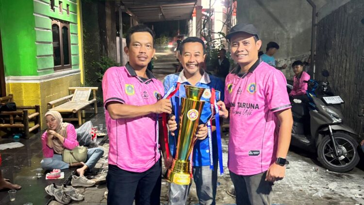 Tlajung Udik Mendominasi di Turnamen Sepak Bola Katar Kecamatan Gunung Putri, Bondan: Alhamdulillah Kami Juara