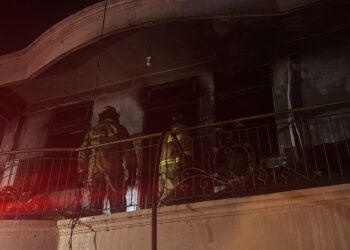 Rumah Dua Lantai di Limus Pratama Regency Cileungsi Terbakar Akibat Korsleting Listrik