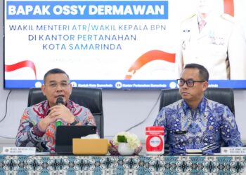 Berikan Pengarahan di Kantah Kota Samarinda, Wamen Ossy: ATR/BPN Harus Jadi Solusi Atas Pembangunan di Kalimantan Timur