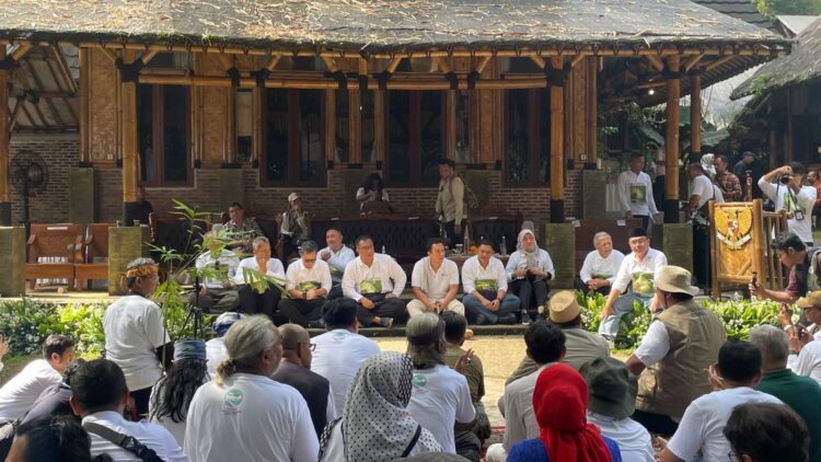 KLH Gagas Gerakan Tobat Nasional Ekologis, Target Tanam 2 Miliar Pohon Bambu di Seluruh Indonesia