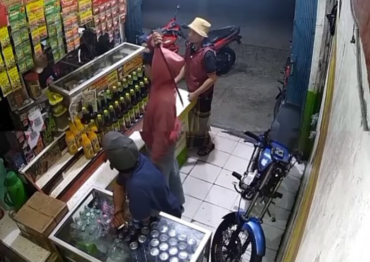 Diduga Palak Pedagang Jamu di Citeureup, Polisi Selidiki Remaja Bersenjata Tajam