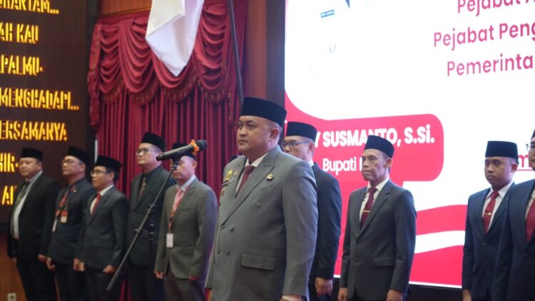 Bupati Bogor Rudy Susmanto Lantik 14 Pejabat Administrator dan Pengawas, Ini Daftar Lengkap Pejabat yang Dimutasi