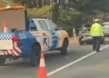 Kecelakaan Dua Minibus di Tol Jagorawi Bogor, Satu Mobil Terbalik