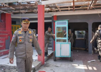 Berdiri Diatas Lahan PTPN, Satu Bangunan Tanpa Izin di Cisarua Ditertibkan