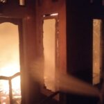 ‎Dini Hari Mencekam, Rumah di Cileungsi Terbakar hingga 90 Persen