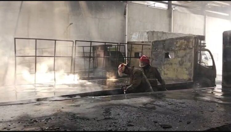 Niat Pasang Pipa Anti Kebakaran, Pabrik Styrofoam di Cileungsi Malah Terbakar Gegara Percikan Las