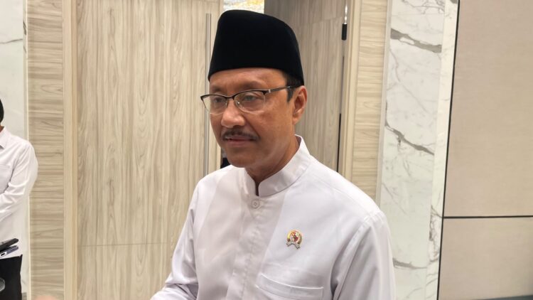 Bansos Cuma Sementara, Mensos Gus Ipul Siapkan Program Pemberdayaan untuk Penerima