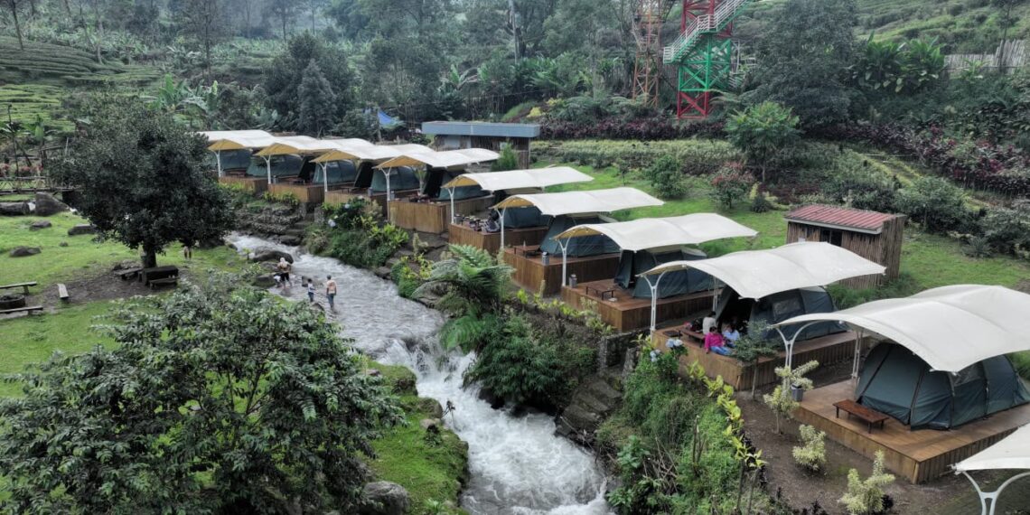 Riverside Gunung Mas Puncak Hadirkan Sensasi Camping Tepi Sungai, Tarif Mulai Rp600 Ribu per Malam