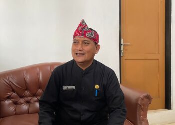 Sampah Menumpuk di Situ Citatah, Camat Cibinong Siapkan Langkah Bersih-Bersih