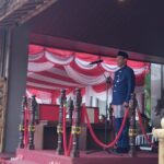 Pimpin Upacara Penurunan Bendera HUT ke-81 RI, Wabup Jaro Ade Puji Kerja Sempurna Paskibraka Bogor
