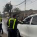 Polres Bogor Bagikan Masker ke Warga Imbas Debu Vulkanik Gunung Anak Krakatau