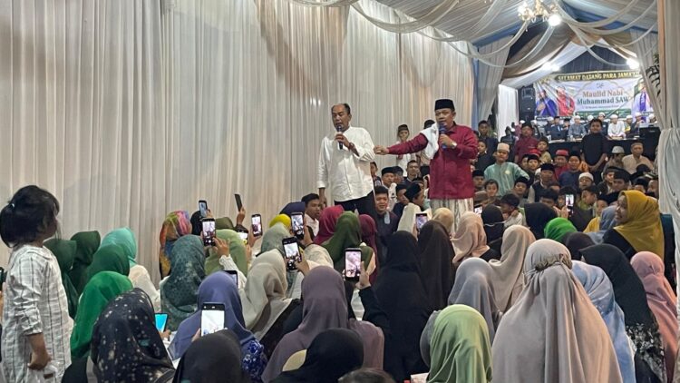 Maulid Nabi di Pos Silet Meriah! Ratusan Warga Terhibur Aksi Ustaz Hasan Kosasih dan Azis Gagap