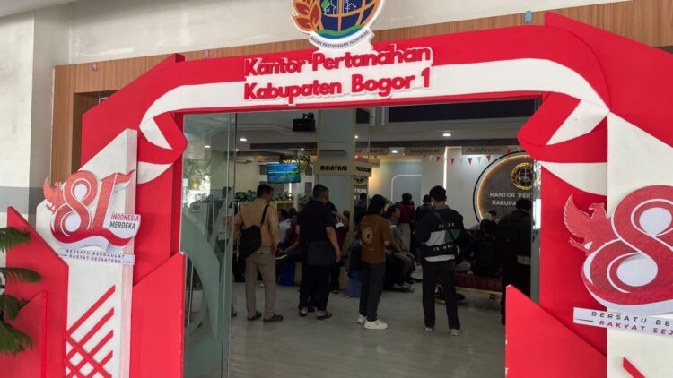 ATR/BPN Kabupaten Bogor I Dikabarkan Kena OTT KPK, Begini Kondisi di Lokasi