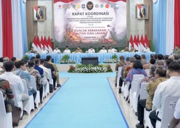 Menteri Nusron Peringatkan Pengusaha: Kebakaran Lahan Dapat Batalkan HGU