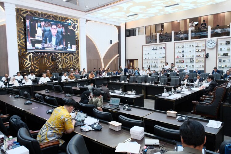 Wamen Ossy Rapat Kerja Bersama Baleg DPR RI Bahas Penyusunan RUU Reforma Agraria
