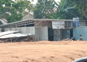 Akibatkan Banjir, Warga Leuwijambe Pertanyakan Izin Proyek PT.Putra Mahkota Land