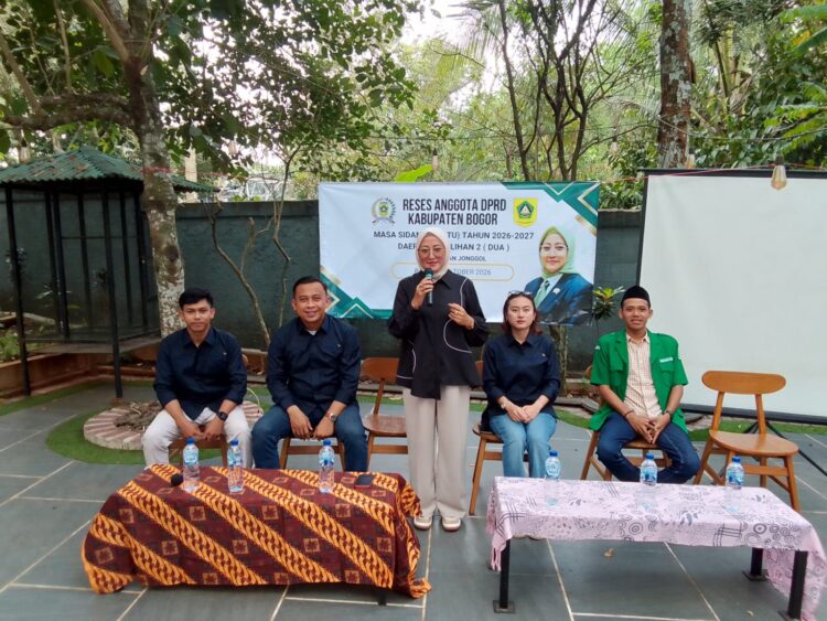 Gelar Reses Mandiri, Hj. Nunur Nurhasdian Siap Kawal Bantuan APE PAUD dan BPJS PBI Gratis