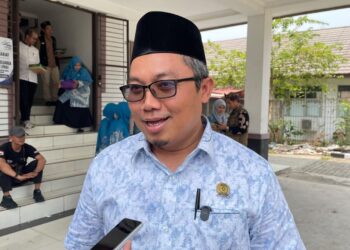 Drainase Pasar Cileungsi Kerap Mampet, Achmad Fathoni Soroti Kabel PLN dan Pipa PDAM