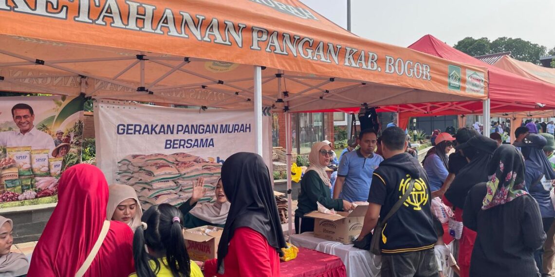 Peringati Hari Pangan Sedunia 2026, DKP Kabupaten Bogor Bagikan Sayur dan Buah Gratis