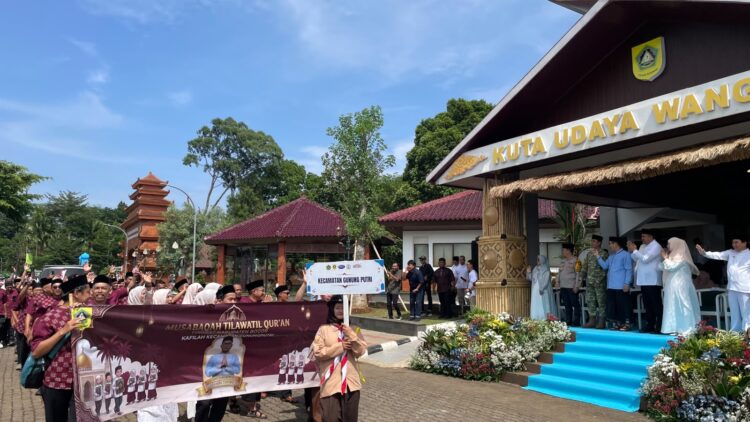Pawai Taaruf MTQ ke-48 Kabupaten Bogor Diikuti 5.000 Peserta, Rudy Susmanto Tekankan Penguatan SDM Keagamaan